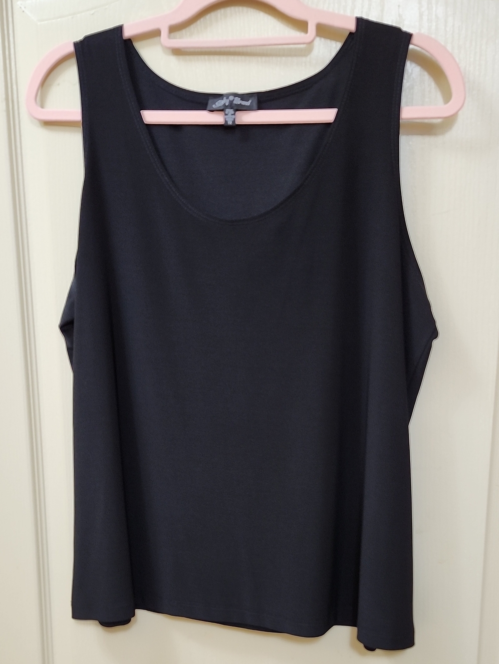 Slinky Brand Sleeveless Scoop-neck Tank Top